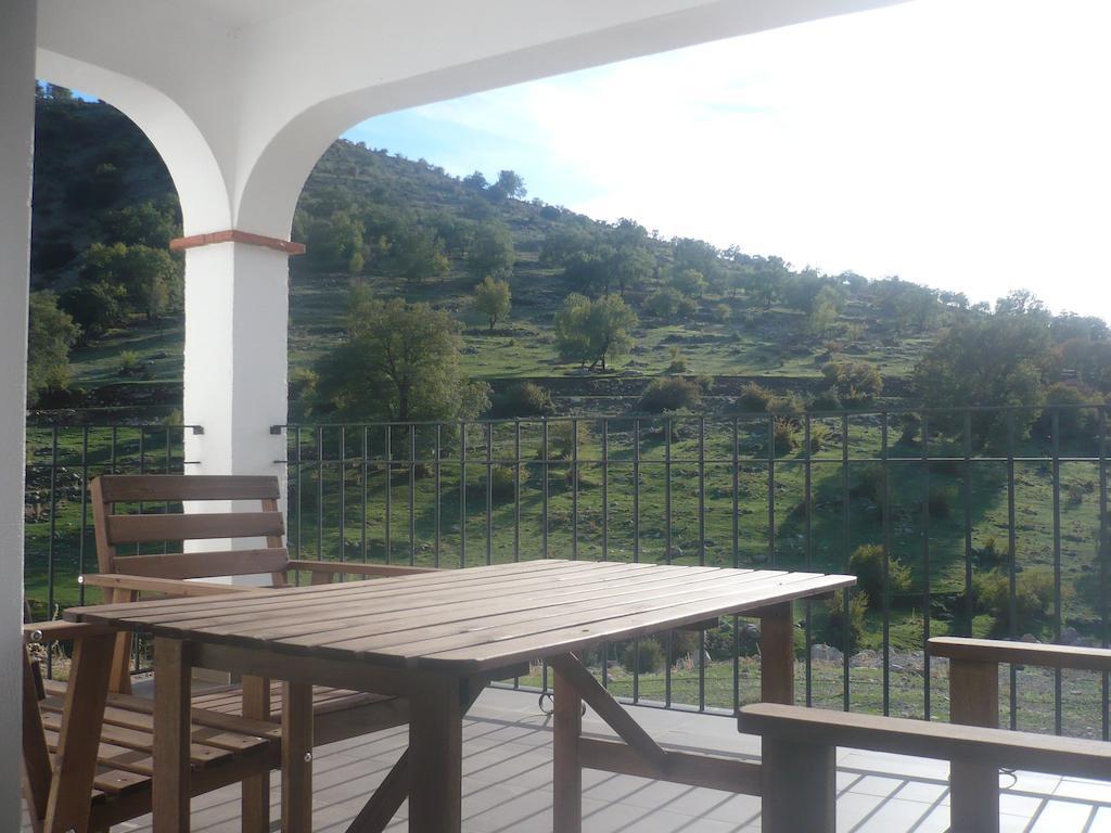 Apartamentos Turisticos Rurales Monte De Las Animas Valdepenas de Jaen 外观 照片